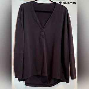 Lululemon Athletica Women's Back In Action Black V-Neck Long Sleeve SZ XL 12-14